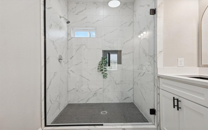 6301 Pebble Avenue, Dallas, TX 75217, 3 Bedrooms Bedrooms, ,2 BathroomsBathrooms,Residential,For Sale,6301 Pebble Avenue,20933244