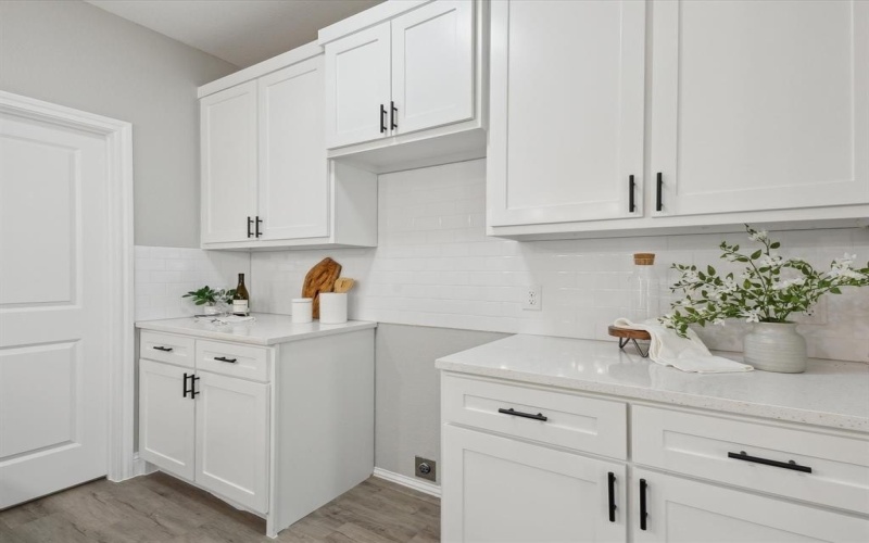 6301 Pebble Avenue, Dallas, TX 75217, 3 Bedrooms Bedrooms, ,2 BathroomsBathrooms,Residential,For Sale,6301 Pebble Avenue,20933244