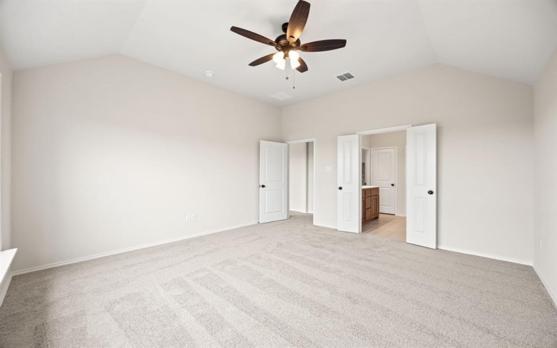 1153 Avery, Granbury, TX 76049, 3 Bedrooms Bedrooms, ,2 BathroomsBathrooms,Residential,For Sale,1153 Avery,20935295