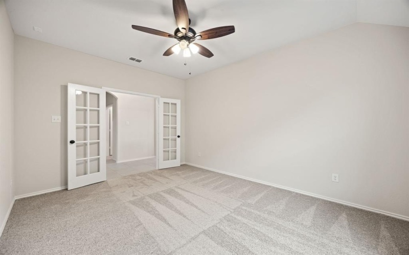 1153 Avery, Granbury, TX 76049, 3 Bedrooms Bedrooms, ,2 BathroomsBathrooms,Residential,For Sale,1153 Avery,20935295