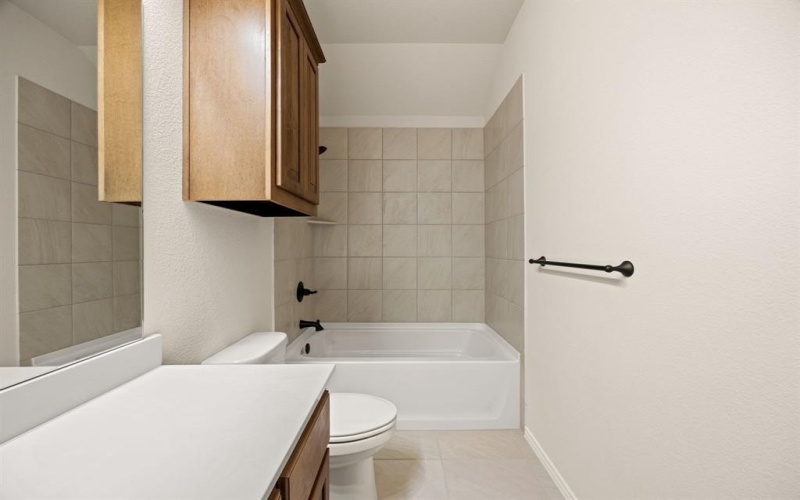 1153 Avery, Granbury, TX 76049, 3 Bedrooms Bedrooms, ,2 BathroomsBathrooms,Residential,For Sale,1153 Avery,20935295