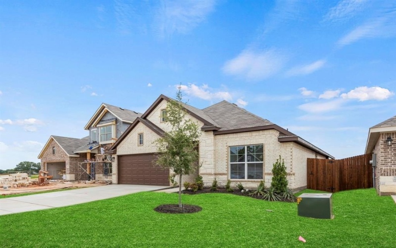 1153 Avery, Granbury, TX 76049, 3 Bedrooms Bedrooms, ,2 BathroomsBathrooms,Residential,For Sale,1153 Avery,20935295
