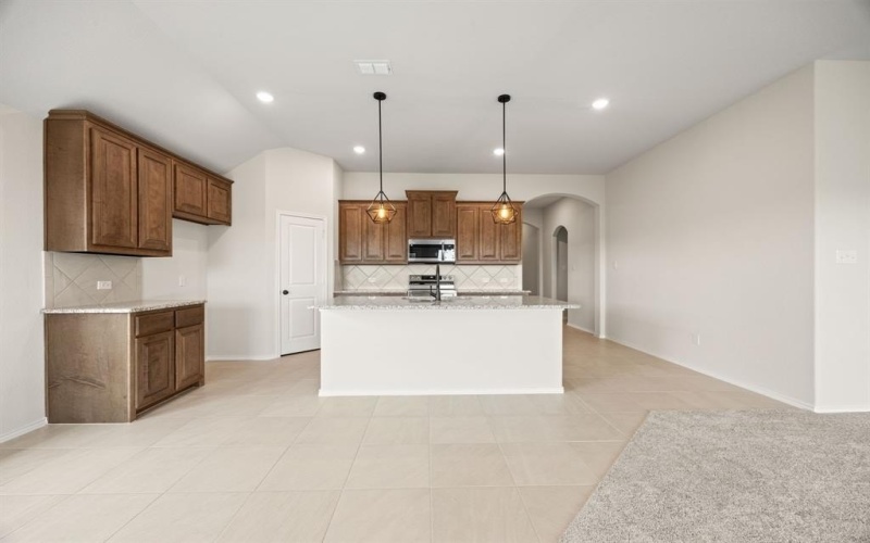 1153 Avery, Granbury, TX 76049, 3 Bedrooms Bedrooms, ,2 BathroomsBathrooms,Residential,For Sale,1153 Avery,20935295