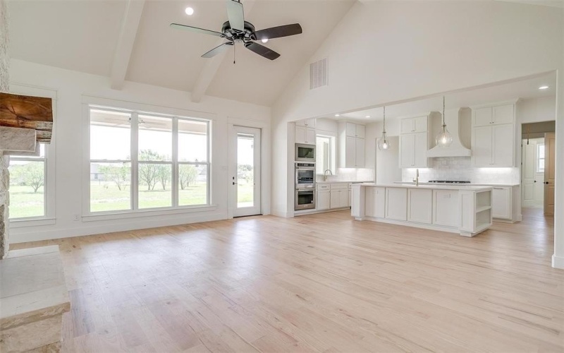 115 Esther Court, Millsap, TX 76066, 5 Bedrooms Bedrooms, ,5 BathroomsBathrooms,Residential,For Sale,115 Esther Court,20935748