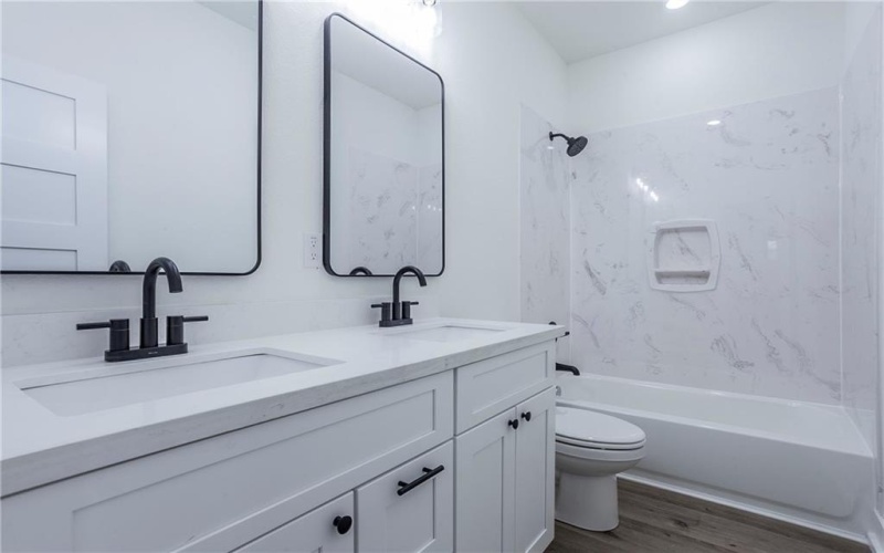 2608 Cleveland Avenue, Waco, TX 76711, 3 Habitaciones Habitaciones , ,2 BañosBaños,Residential,En Venta,2608 Cleveland Avenue,0,228992