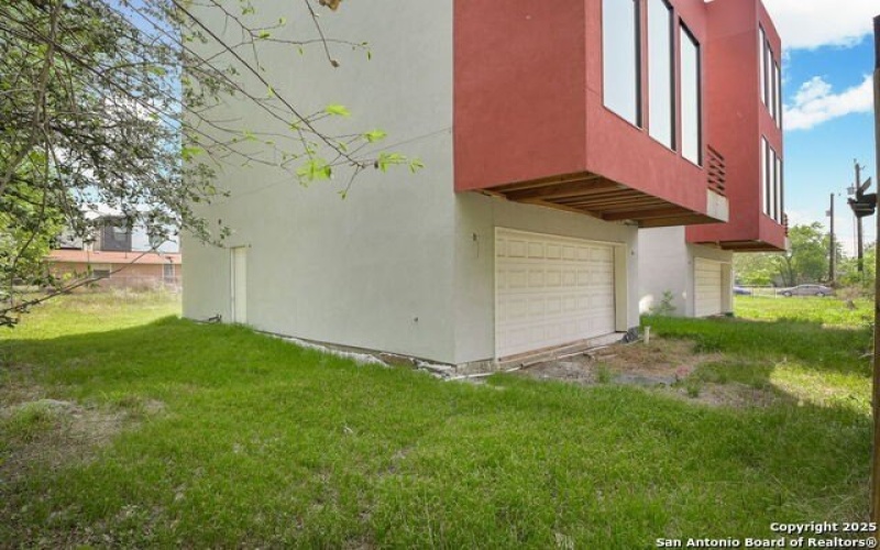 219 Utah St, San Antonio, TX 78210, ,7 BathroomsBathrooms,Residential Multi Family,For Sale,219 Utah St,1861688