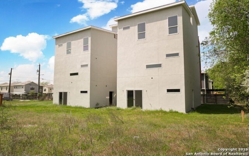 219 Utah St, San Antonio, TX 78210, ,7 BathroomsBathrooms,Residential Multi Family,For Sale,219 Utah St,1861688