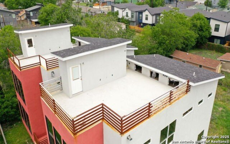 219 Utah St, San Antonio, TX 78210, ,7 BathroomsBathrooms,Residential Multi Family,For Sale,219 Utah St,1861688