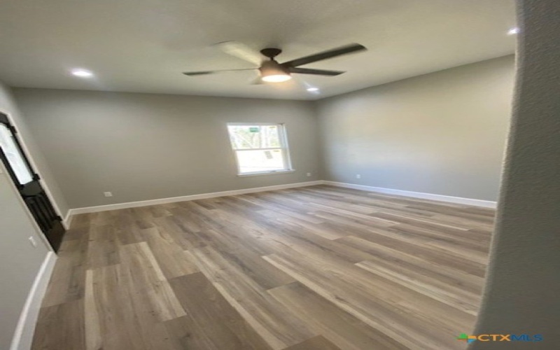 608 N Cedar Avenue, Luling, TX 78648, 3 Bedrooms Bedrooms, ,2 BathroomsBathrooms,Residential,For Sale,608 N Cedar Avenue,573815