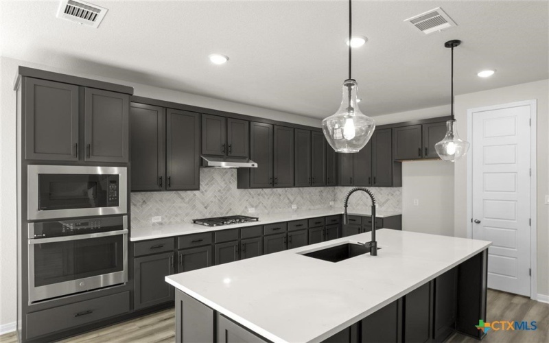 113 Wagon Spoke Way, Liberty Hill, TX 78642, 4 Bedrooms Bedrooms, ,2 BathroomsBathrooms,Residential,For Sale,113 Wagon Spoke Way,564254