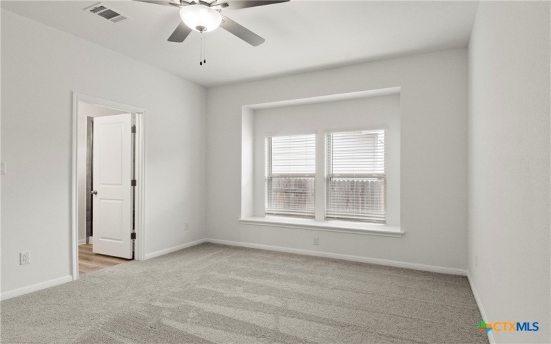 197 James Caird Drive, Kyle, TX 78640, 3 Bedrooms Bedrooms, ,2 BathroomsBathrooms,Residential,For Sale,197 James Caird Drive,0,575670