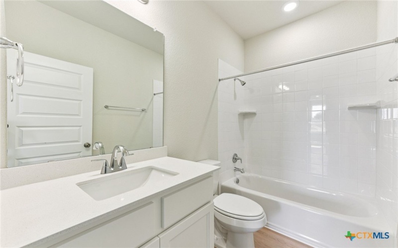 1216 Wild Leaf Way, San Marcos, TX 78666, 4 Habitaciones Habitaciones , ,2 BañosBaños,Residential,En Venta,1216 Wild Leaf Way,0,580073