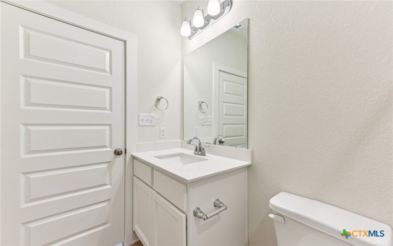 1216 Wild Leaf Way, San Marcos, TX 78666, 4 Habitaciones Habitaciones , ,2 BañosBaños,Residential,En Venta,1216 Wild Leaf Way,0,580073