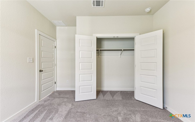 1216 Wild Leaf Way, San Marcos, TX 78666, 4 Habitaciones Habitaciones , ,2 BañosBaños,Residential,En Venta,1216 Wild Leaf Way,0,580073