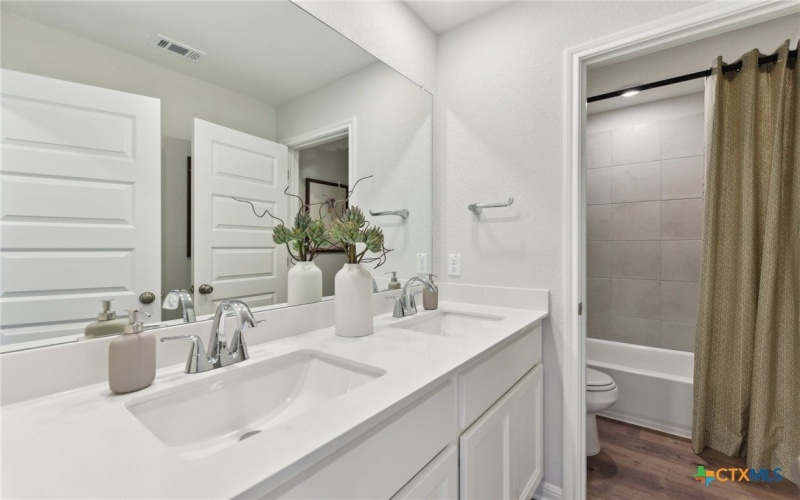 122 Cutleaf Cove, San Marcos, TX 78666, 4 Bedrooms Bedrooms, ,2 BathroomsBathrooms,Residential,For Sale,122 Cutleaf Cove,580076