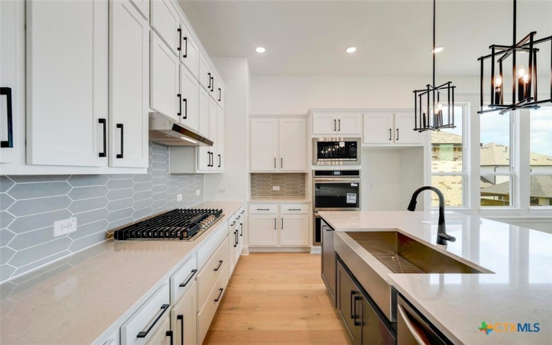 349 Hulda Trail, New Braunfels, TX 78130, 4 Bedrooms Bedrooms, ,3 BathroomsBathrooms,Residential,For Sale,349 Hulda Trail,578036