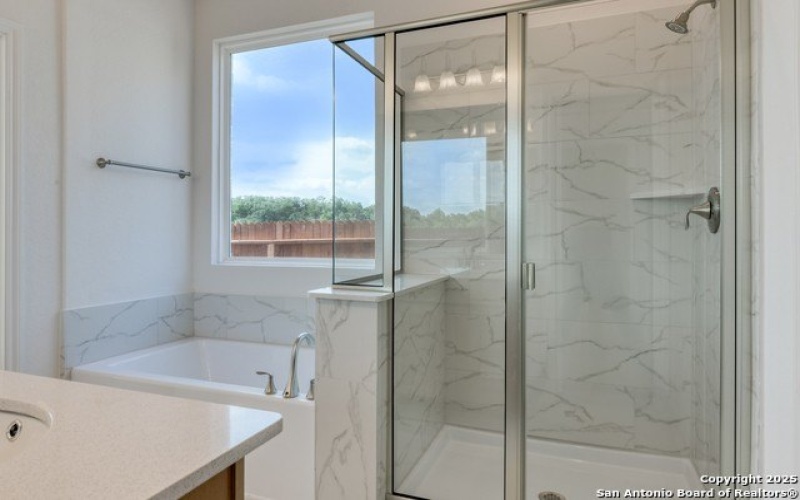 148 Mallorys Way, Castroville, TX 78253, 4 Habitaciones Habitaciones , ,3 BañosBaños,Residential,En Venta,148 Mallorys Way,1865255