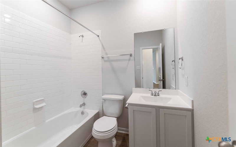 413 Lina Way, Seguin, TX 78155, 3 Bedrooms Bedrooms, ,2 BathroomsBathrooms,Residential,For Sale,413 Lina Way,556184