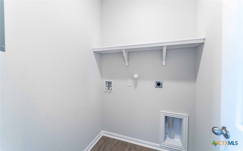 413 Lina Way, Seguin, TX 78155, 3 Bedrooms Bedrooms, ,2 BathroomsBathrooms,Residential,For Sale,413 Lina Way,556184