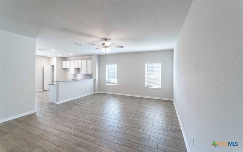 413 Lina Way, Seguin, TX 78155, 3 Bedrooms Bedrooms, ,2 BathroomsBathrooms,Residential,For Sale,413 Lina Way,556184