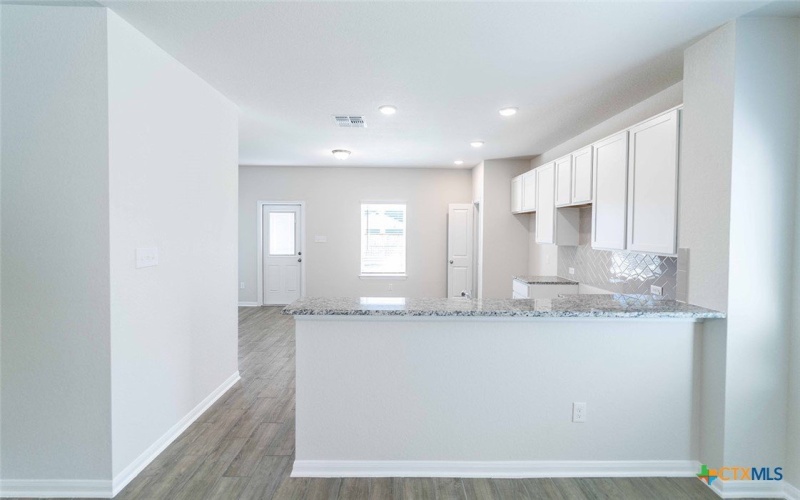 413 Lina Way, Seguin, TX 78155, 3 Bedrooms Bedrooms, ,2 BathroomsBathrooms,Residential,For Sale,413 Lina Way,556184