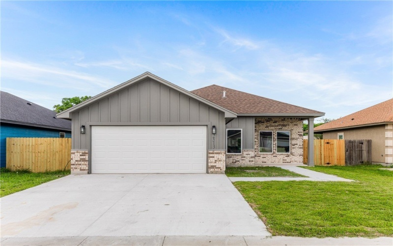 2513 Luzius Drive, Corpus Christi, TX 78418, 3 Bedrooms Bedrooms, ,2 BathroomsBathrooms,Residential,For Sale,2513 Luzius Drive,459045