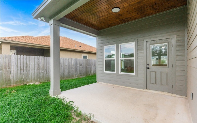 2513 Luzius Drive, Corpus Christi, TX 78418, 3 Bedrooms Bedrooms, ,2 BathroomsBathrooms,Residential,For Sale,2513 Luzius Drive,459045