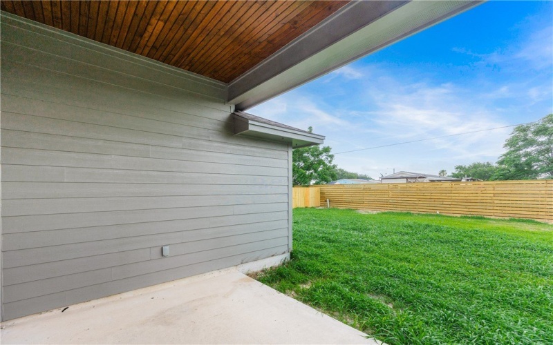 2513 Luzius Drive, Corpus Christi, TX 78418, 3 Bedrooms Bedrooms, ,2 BathroomsBathrooms,Residential,For Sale,2513 Luzius Drive,459045