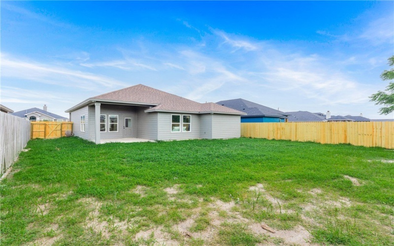 2513 Luzius Drive, Corpus Christi, TX 78418, 3 Bedrooms Bedrooms, ,2 BathroomsBathrooms,Residential,For Sale,2513 Luzius Drive,459045