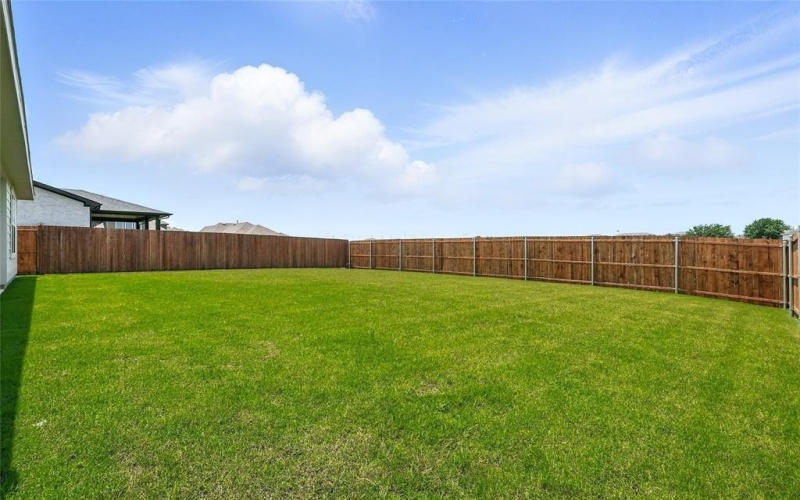 2208 Ridgecrest Lane, Sherman, TX 75092, 3 Bedrooms Bedrooms, ,2 BathroomsBathrooms,Residential,For Sale,2208 Ridgecrest Lane,20782245