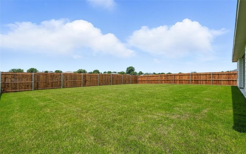 2208 Ridgecrest Lane, Sherman, TX 75092, 3 Bedrooms Bedrooms, ,2 BathroomsBathrooms,Residential,For Sale,2208 Ridgecrest Lane,20782245