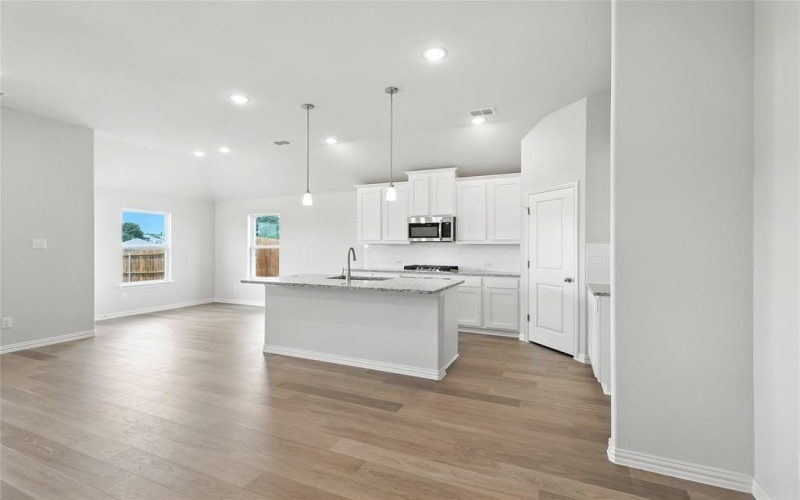 2208 Ridgecrest Lane, Sherman, TX 75092, 3 Bedrooms Bedrooms, ,2 BathroomsBathrooms,Residential,For Sale,2208 Ridgecrest Lane,20782245