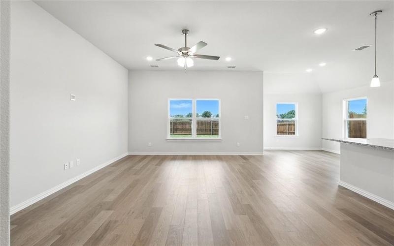 2208 Ridgecrest Lane, Sherman, TX 75092, 3 Bedrooms Bedrooms, ,2 BathroomsBathrooms,Residential,For Sale,2208 Ridgecrest Lane,20782245
