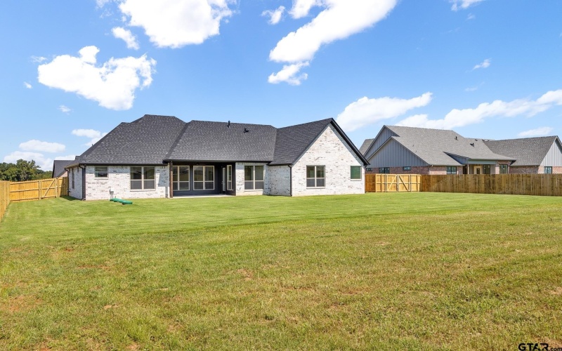 505 Artesian Meadow, Bullard, TX 75757, 4 Bedrooms Bedrooms, ,3 BathroomsBathrooms,Residential,For Sale,505 Artesian Meadow,0,25007413