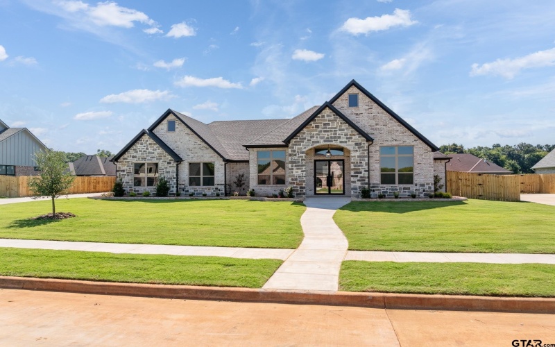 505 Artesian Meadow, Bullard, TX 75757, 4 Bedrooms Bedrooms, ,3 BathroomsBathrooms,Residential,For Sale,505 Artesian Meadow,0,25007413