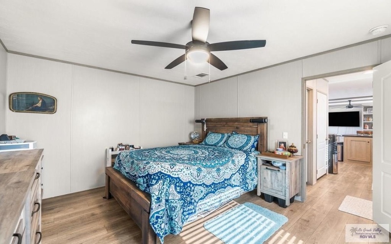 32 SUNDANCE LN., BROWNSVILLE, TX 78526, 2 Bedrooms Bedrooms, ,2 BathroomsBathrooms,Residential,For Sale,32 SUNDANCE LN.,29763982