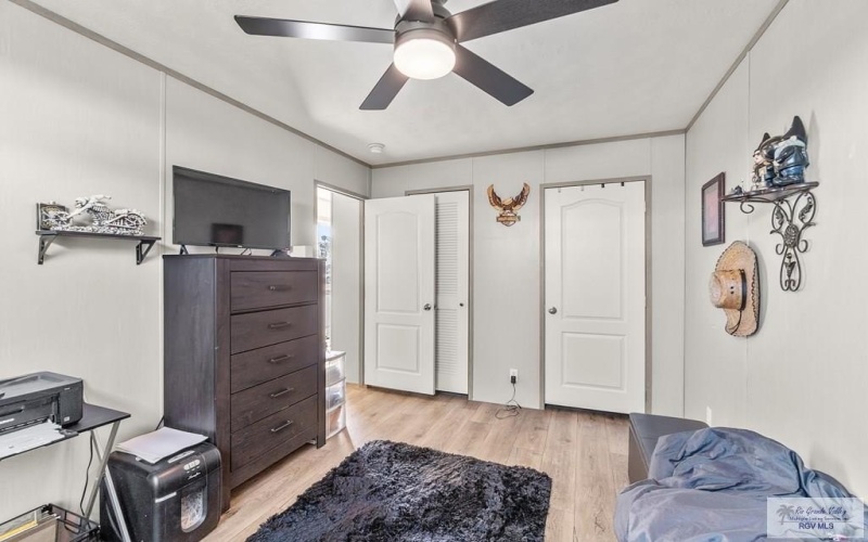 32 SUNDANCE LN., BROWNSVILLE, TX 78526, 2 Bedrooms Bedrooms, ,2 BathroomsBathrooms,Residential,For Sale,32 SUNDANCE LN.,29763982
