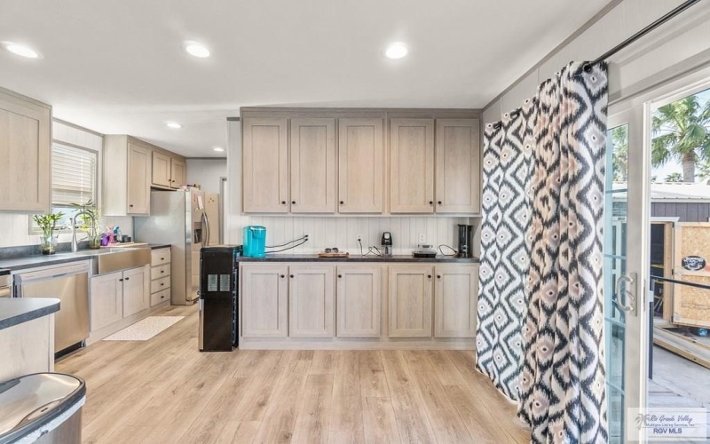 32 SUNDANCE LN., BROWNSVILLE, TX 78526, 2 Bedrooms Bedrooms, ,2 BathroomsBathrooms,Residential,For Sale,32 SUNDANCE LN.,29763982