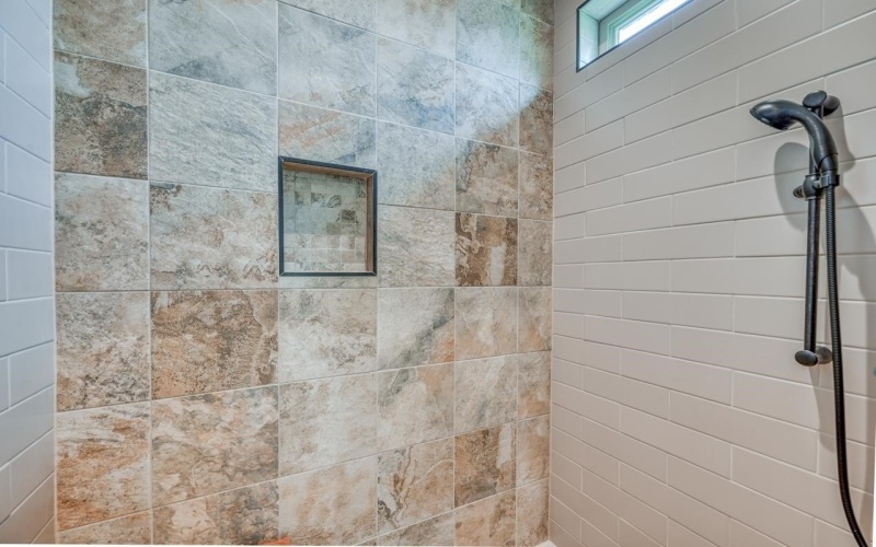 302 Parallel Circle, Horseshoe Bay, TX 78657-0000, 2 Bedrooms Bedrooms, ,2 BathroomsBathrooms,Residential,For Sale,302 Parallel Circle,0,173365