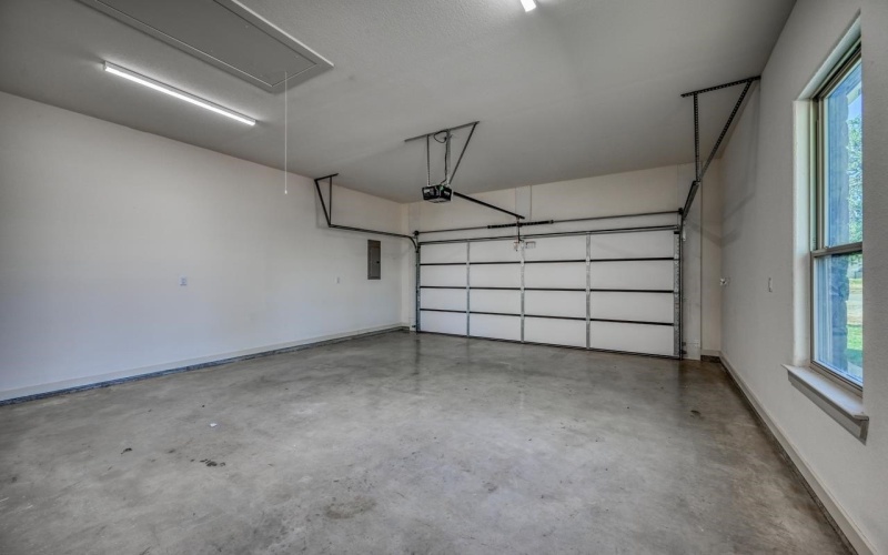 302 Parallel Circle, Horseshoe Bay, TX 78657-0000, 2 Bedrooms Bedrooms, ,2 BathroomsBathrooms,Residential,For Sale,302 Parallel Circle,0,173365