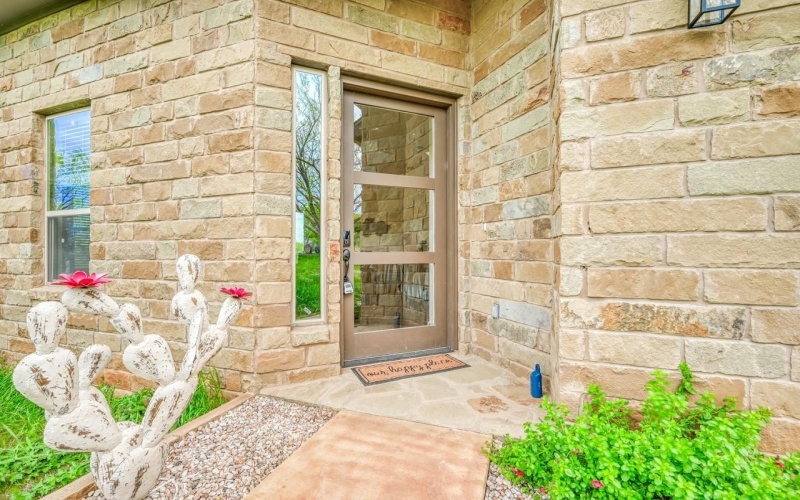 302 Parallel Circle, Horseshoe Bay, TX 78657-0000, 2 Bedrooms Bedrooms, ,2 BathroomsBathrooms,Residential,For Sale,302 Parallel Circle,0,173365