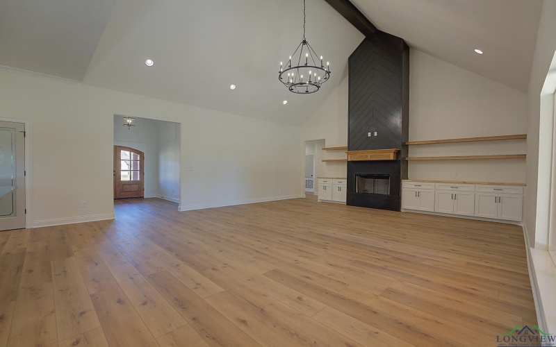 143 Bronco, Texarkana, TX 75503, 4 Bedrooms Bedrooms, ,2 BathroomsBathrooms,Residential,For Sale,143 Bronco,20253358