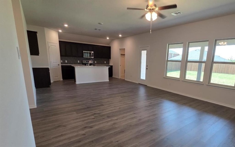 506 Shady Bank Way, Josephine, TX 75173, 3 Bedrooms Bedrooms, ,2 BathroomsBathrooms,Residential,For Sale,506 Shady Bank Way,0,20733340