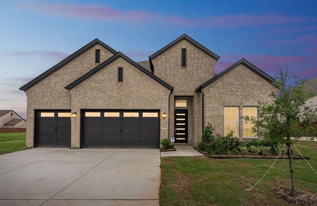 9828 Palermo Lane, Mesquite, TX 75126, 4 Bedrooms Bedrooms, ,3 BathroomsBathrooms,Residential,For Sale,9828 Palermo Lane,20878086