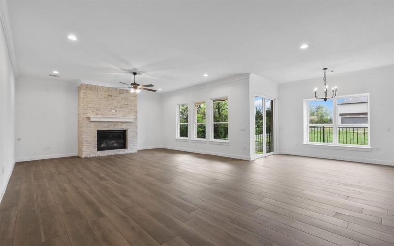 1645 Ethan Circle, Midlothian, TX 76065, 3 Bedrooms Bedrooms, ,2 BathroomsBathrooms,Residential,For Sale,1645 Ethan Circle,20871322