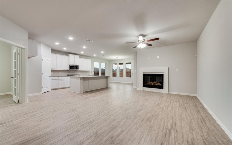 2105 Kelva Drive, Haslet, TX 76052, 3 Habitaciones Habitaciones , ,2 BañosBaños,Residential,En Venta,2105 Kelva Drive,20885594