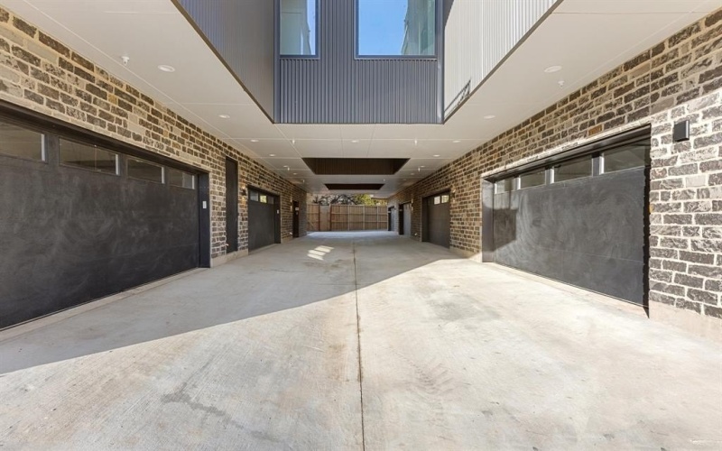 4330 Dickason Avenue #102, Dallas, TX 75219, 3 Bedrooms Bedrooms, ,3 BathroomsBathrooms,Residential,For Sale,4330 Dickason Avenue,20835301