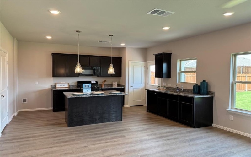 714 Gentle Bird Drive, Lavon, TX 75166, 3 Bedrooms Bedrooms, ,2 BathroomsBathrooms,Residential,For Sale,714 Gentle Bird Drive,20835438