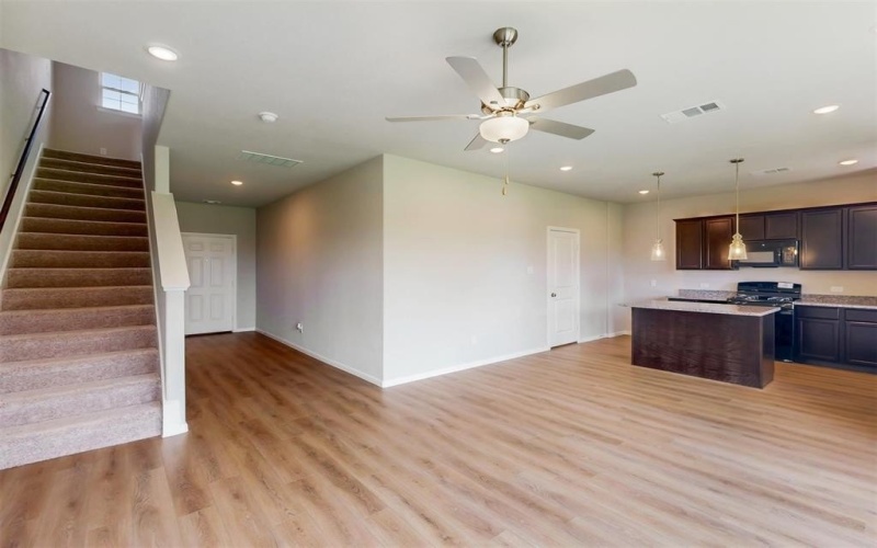 714 Gentle Bird Drive, Lavon, TX 75166, 3 Bedrooms Bedrooms, ,2 BathroomsBathrooms,Residential,For Sale,714 Gentle Bird Drive,20835438