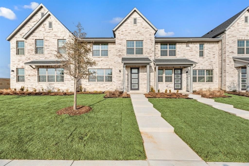 2636 Red Tailed Hawk Lane, McKinney, TX 75071, 3 Bedrooms Bedrooms, ,2 BathroomsBathrooms,Residential,For Sale,2636 Red Tailed Hawk Lane,20867124